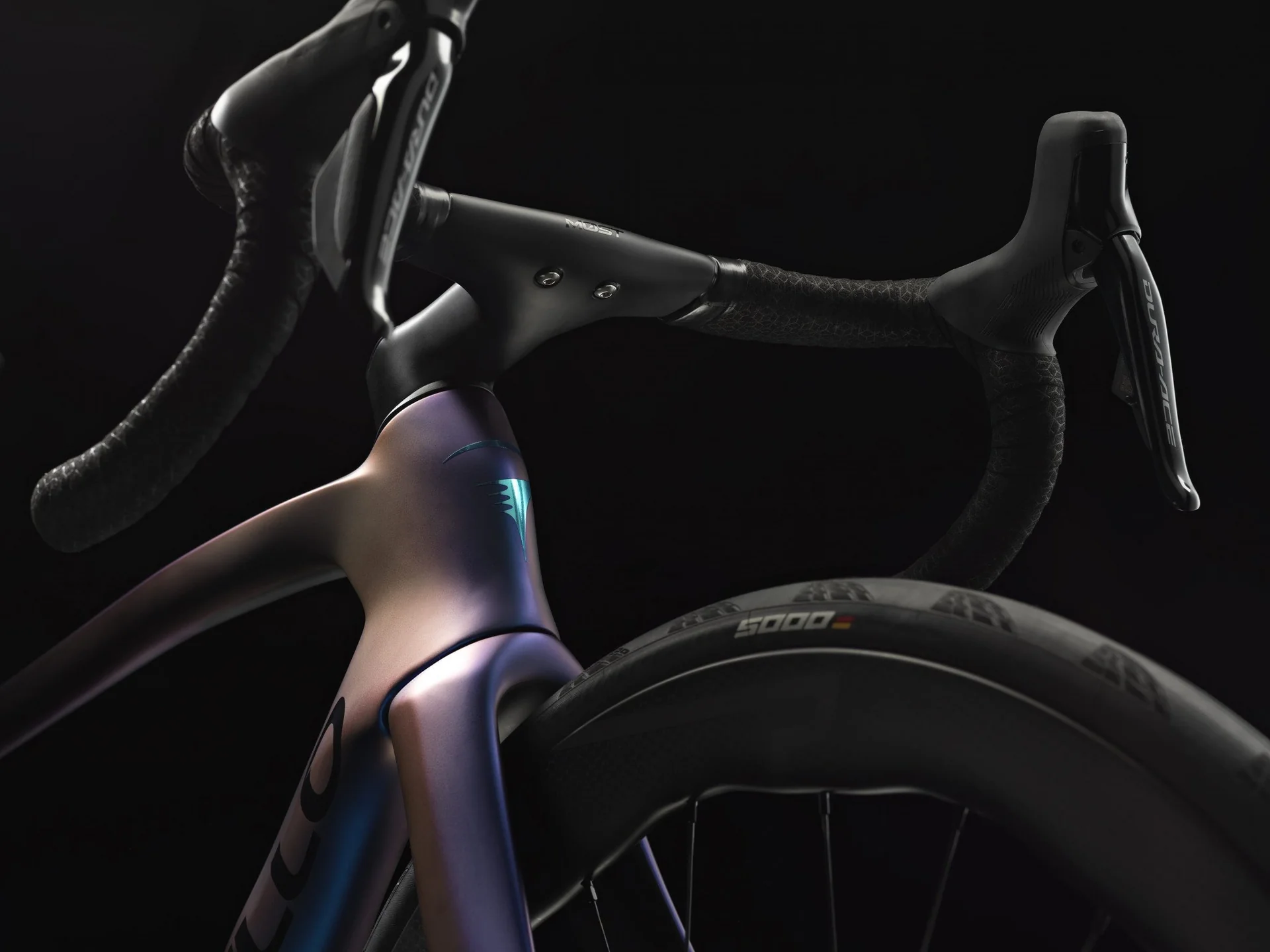 Pinarello New Dogma F Dura Ace Di2 2026 Princeton Peak 4550DB - immagine 3